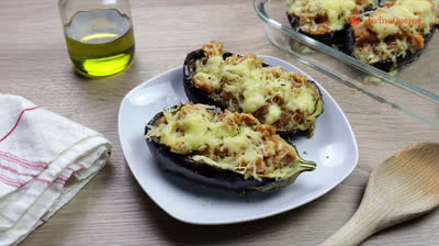 Receta rápida de berenjenas rellenas de carne