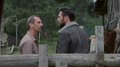 Caer en tentación Capítulo 5 - Santiago busca a Vicente.