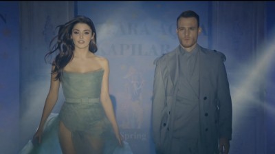 Love is in the air - Capitulo 107: El día del desfile.