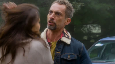 Caer en tentación Capítulo 15 - Vicente amenaza a Carolina